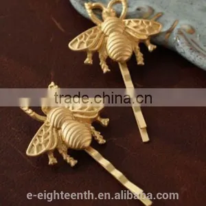 Fashion Gold Tone Bee Hairpin Side Clip Hair Accessories Hair Clip Hairpin For Women thumbnail-3