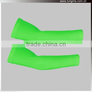 NEW Lycra Compression Running Sports Sleeve thumbnail-5