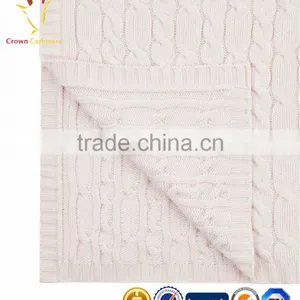 High Quality Cable Knitted Cashmere Baby Blanket thumbnail-4
