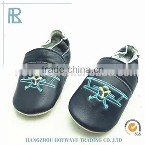 Manufacturer Leather Baby Prewalker Shoes thumbnail-2