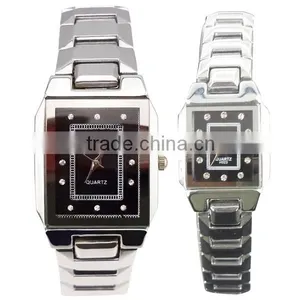Cheap Promotional Pair Couple Watches China Supplier Metal Alloy Pair Wrist Watches Men and Women Made in China Gift Watches New thumbnail-4