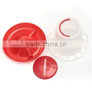 Hot Sale Plastic 16x9.5x18.5cm 1.5kg White+Red Plastic Feeder Baby Chicken Chicks Hen Poultry Feeder Lid Handle thumbnail-6