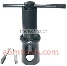 Self Aligning Tap and Reamer Holder thumbnail-1