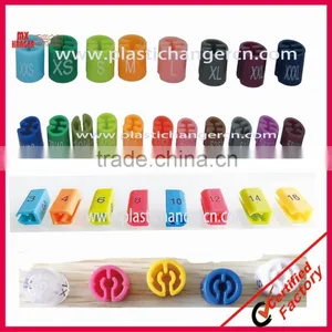 Plastic Size Markers for Clothing Racks thumbnail-2