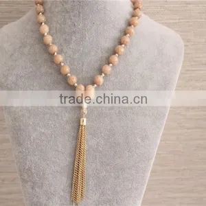 Hot Selling Fashion Design Acrylic Beads Necklace Women Necklace Jewerly thumbnail-2