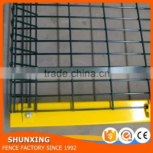 China New Products 4*4 Welded v Fence, V Type Fence thumbnail-4