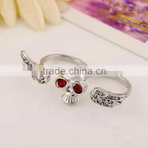 New Jewellery Gold Human Skeleton Wing Ring thumbnail-5