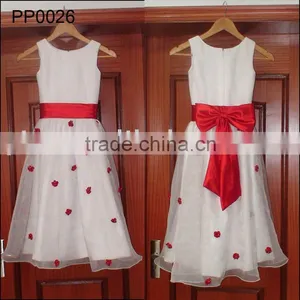 PP0026 Real Sample Hot Selling Flower Girl Dresses White and Red Children Wedding Dress for Kids thumbnail-1