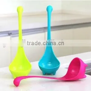 Wholesale Stock Colorful Plastic Stand Soup Spoon thumbnail-6