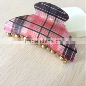Whosale Hair Accessories 7CM Korean Acrylic Custom Print Hair Claw Clip For Women Hair Decorative thumbnail-2