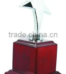 Hot Sale Metal Golden Star With Wooden Base Trophy thumbnail-1