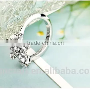 European and American Fashion Hot Style Austrian Crystal Snowflake Silver Jewelry Set 925 thumbnail-4