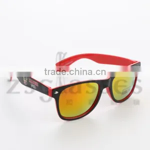 Custom Plastic Sunglasses thumbnail-4