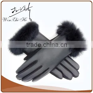 Luxe Python Skin Pattern Leather Gloves Sewing Machine thumbnail-1