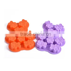 Gummy Silicone Ice Cube Tray Mini Bears Molds for Chocolate thumbnail-1
