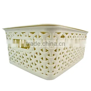 Plastic Storage Basket With Lid thumbnail-5