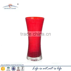 Red Stained Flower Shaped Handblown Colored Glass Vases thumbnail-2