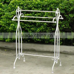 Handmade Vintage Rust-proof Bathroom Towel Rack thumbnail-1