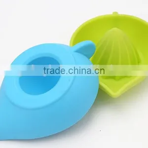 Silicone Manual Lemon Citrus Juicer thumbnail-4