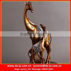 Auger Giraffe Figurine Home Decor Resin thumbnail-1