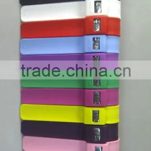 Slap Silicone Wristband Watch in Stock thumbnail-1
