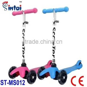 Children Mini Kick 3 Wheel Scooter Mini Kick Scooter With Flashing Wheel thumbnail-2