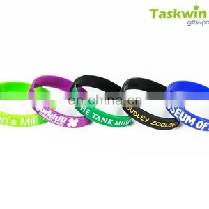 2017 Design Printing Your Own Logo Silicon Bracelet Wristband , Custom Cheap Wristband in Silicone thumbnail-3