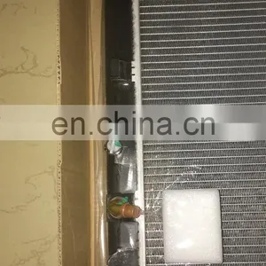 High Quality Auto Parts Radiator 17700-65J00 for Suzuki Grand Vitara J20A Engine MT thumbnail-3