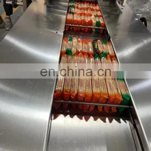 Full Automatic Feeding Family Pack/Outer Pack/Multipack Plastic Bag Horizontal Pillow Packaging Machine thumbnail-2