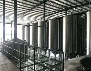 Stainless Steel Large Scale Brewing Equipment Steam Heating 50L 100L 200L 500L thumbnail-1