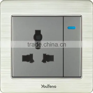 13A Electrical Power Plug Socket Switch With LED thumbnail-1
