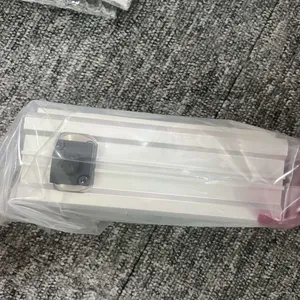 100% Original SMC Compact Cylinder: With End Lock CDBQ2D25-50DCM-HN CDBQ2D32-25DCM-RN thumbnail-2