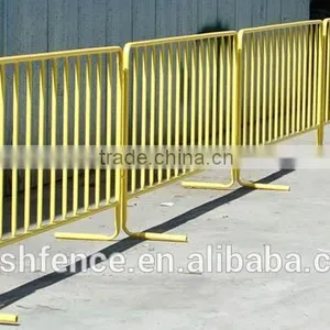 Fully Hot Dipped Galvanized Steel Tube Vertical for Large Areas Crowd Control Barriers thumbnail-1