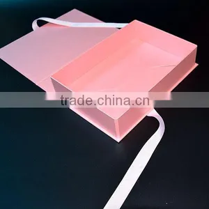 High End Beautiful Pink Flat Folding Paper Gift Box thumbnail-3
