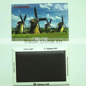 Souvenir Singapore Fridge Magnet thumbnail-1