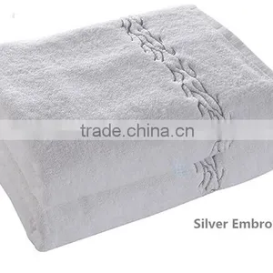 Egyptian Cotton Wholesale Factory Price White Hotel Embroidery Bath Towels thumbnail-3
