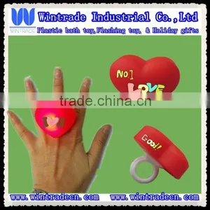Custom Logo Pvc Heart Ring thumbnail-1