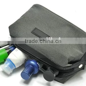 Elegant Small Plaid Toiletry Bag Travel Organizer Cosmetic Bag for Men Women thumbnail-5