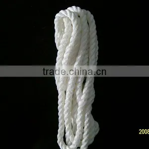 3 Strands Twist White Nylon Rope thumbnail-1