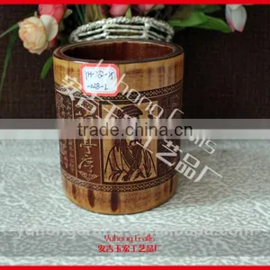 Big and Natural Pen Holder thumbnail-1
