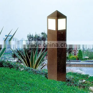 IP65 Waterproof New Design Solar Outdoor Garden Light All in One With Solar Panel thumbnail-1
