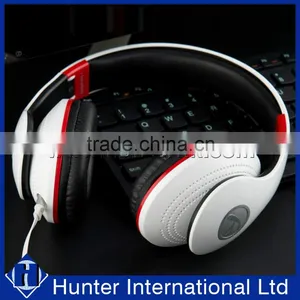 Surround Sound Wire Over-Ear Earphone thumbnail-1