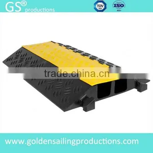 Cheap Rubber Ramp, Cable Protection Ramp Made in China thumbnail-1