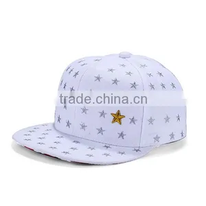 6-Panel Hat Panel Style And Plain Pattern Cheap Custom Embroidery Flat Brim Snapback Cap Quality Choice thumbnail-3