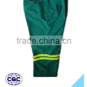 Hot Selling Cheap Breathable Green With Yellow Reflective Tapes Separated Workwear Coverall thumbnail-3