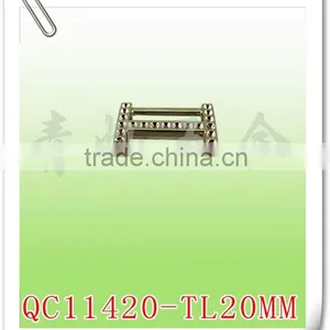 Pull Clasp thumbnail-1
