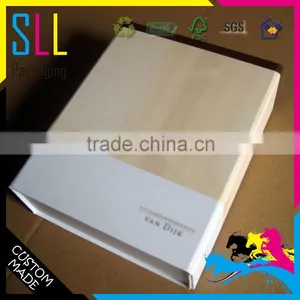 Flat Folding Gift Boxes thumbnail-1
