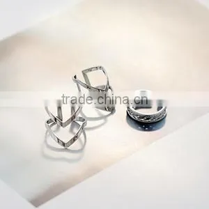 New Stainless Steel Jewelry Triangle Set Rings thumbnail-2