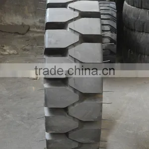12.00-24 12.00-20 11.00-20 Pneumatic Solid Forklift Tyre / Industrial Tyre thumbnail-2