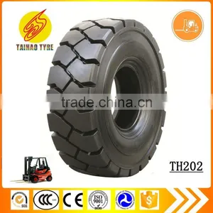 China Factory Price Skid Steer Solid Forklift Tire 6.50-10 7.00-12 thumbnail-1